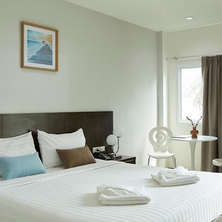 Rhienchai Place Hotel Surat Thani Exterior foto