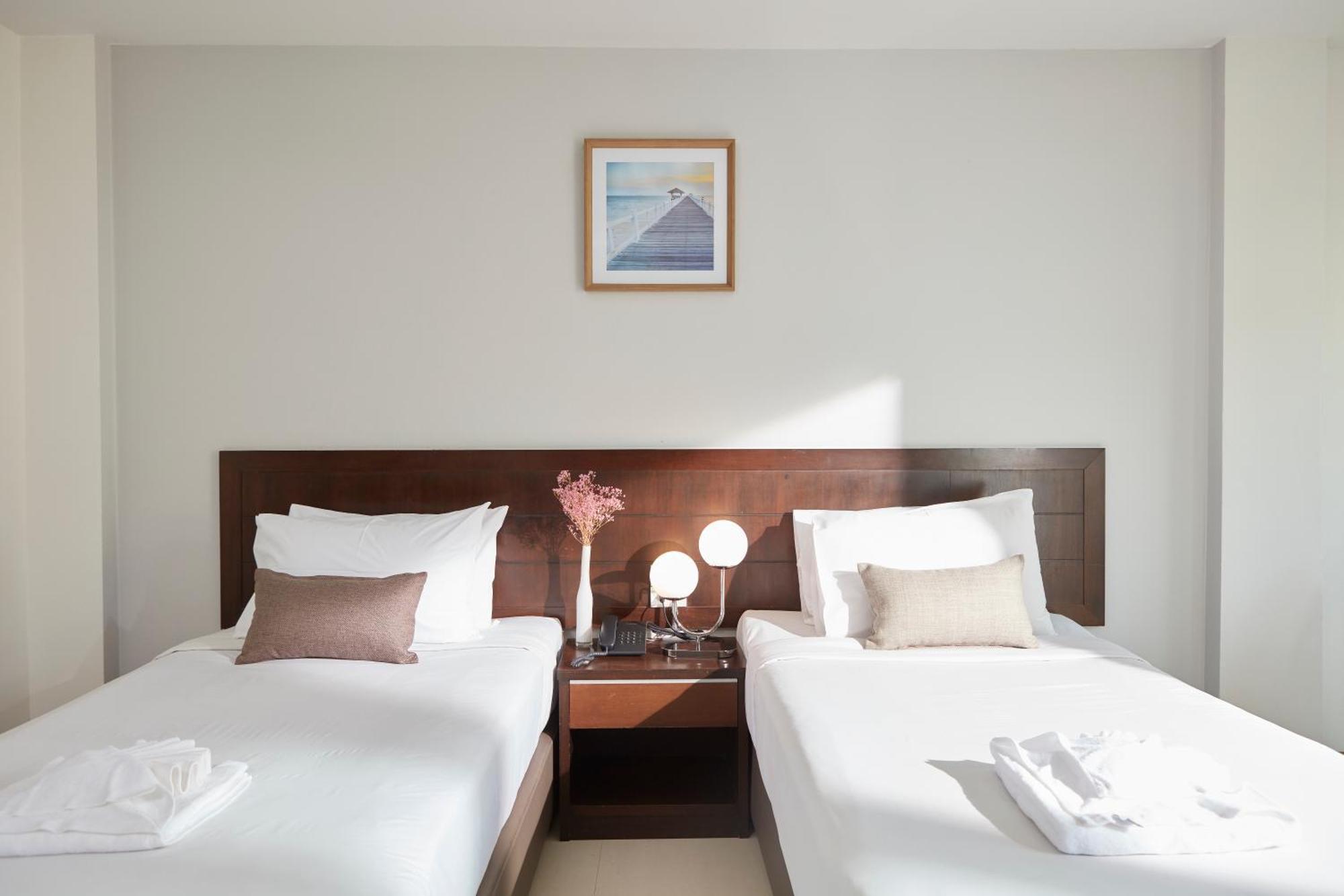 Rhienchai Place Hotel Surat Thani Exterior foto