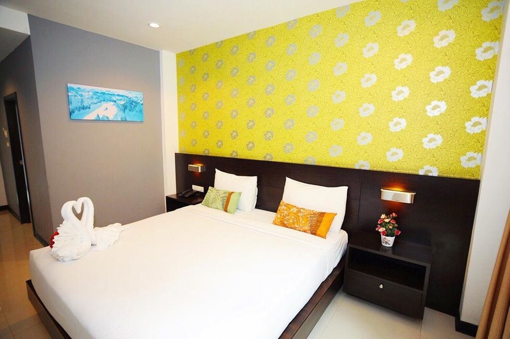 Rhienchai Place Hotel Surat Thani Exterior foto