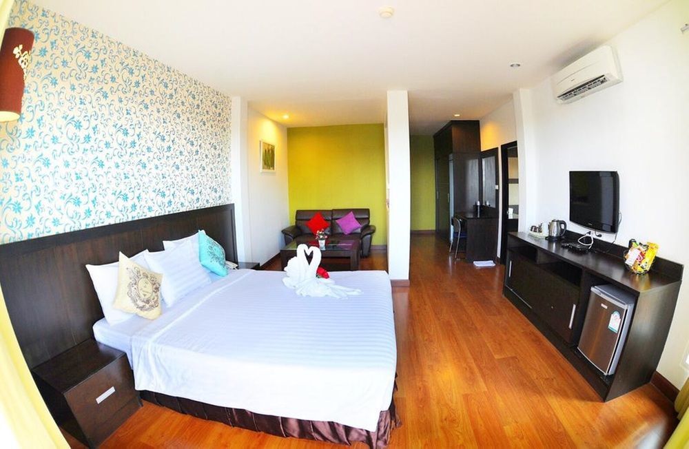 Rhienchai Place Hotel Surat Thani Exterior foto