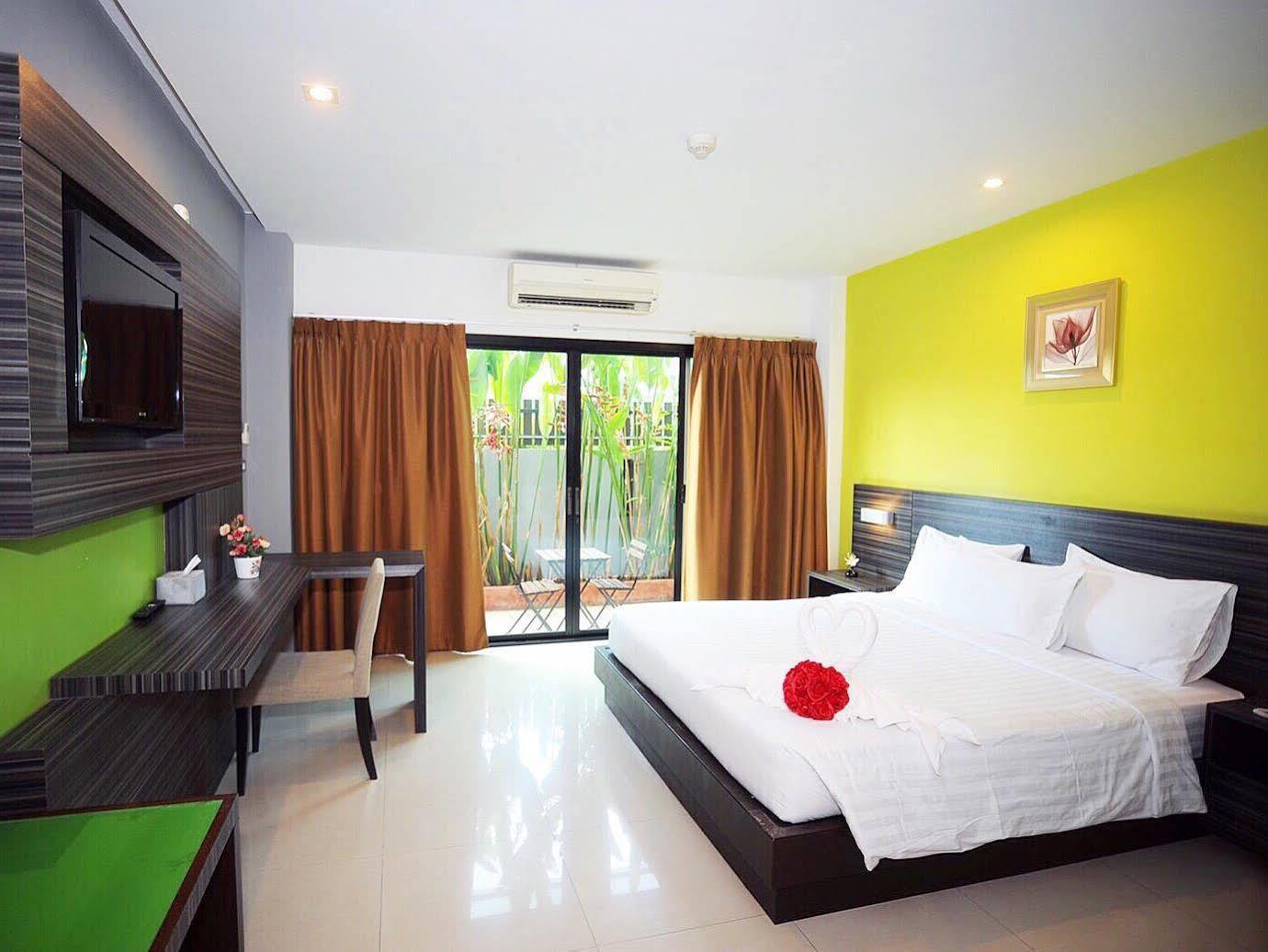 Rhienchai Place Hotel Surat Thani Exterior foto