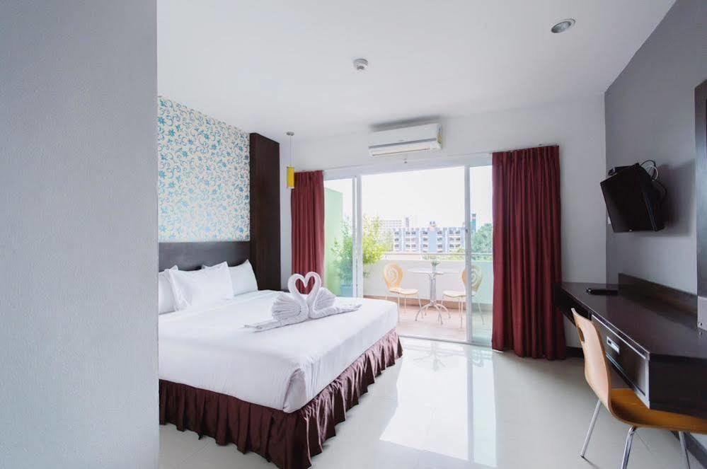Rhienchai Place Hotel Surat Thani Exterior foto
