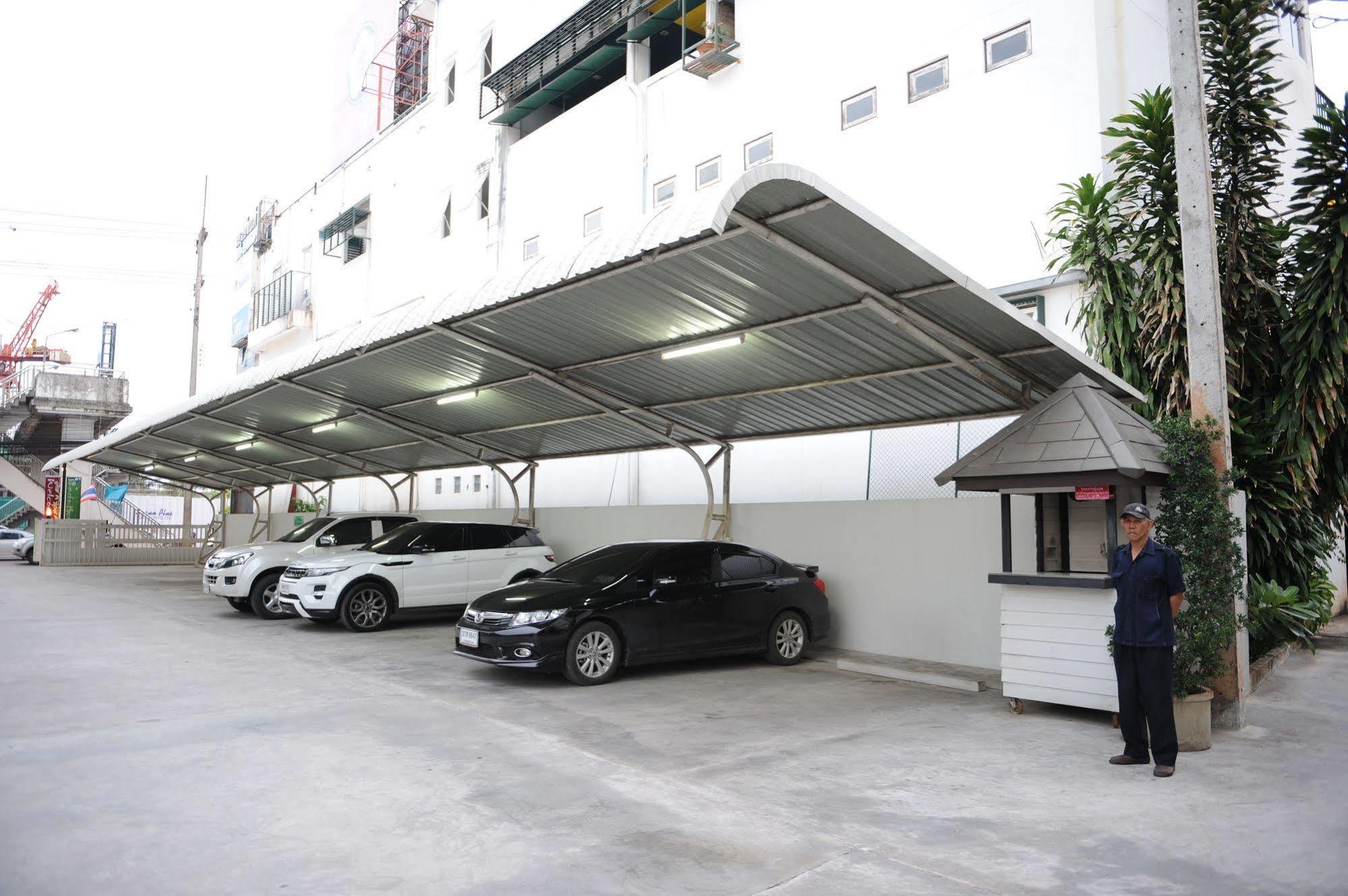 Rhienchai Place Hotel Surat Thani Exterior foto